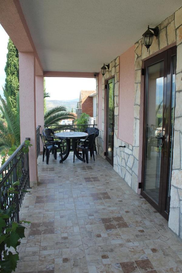 Villa Malina New Τίβατ Εξωτερικό φωτογραφία