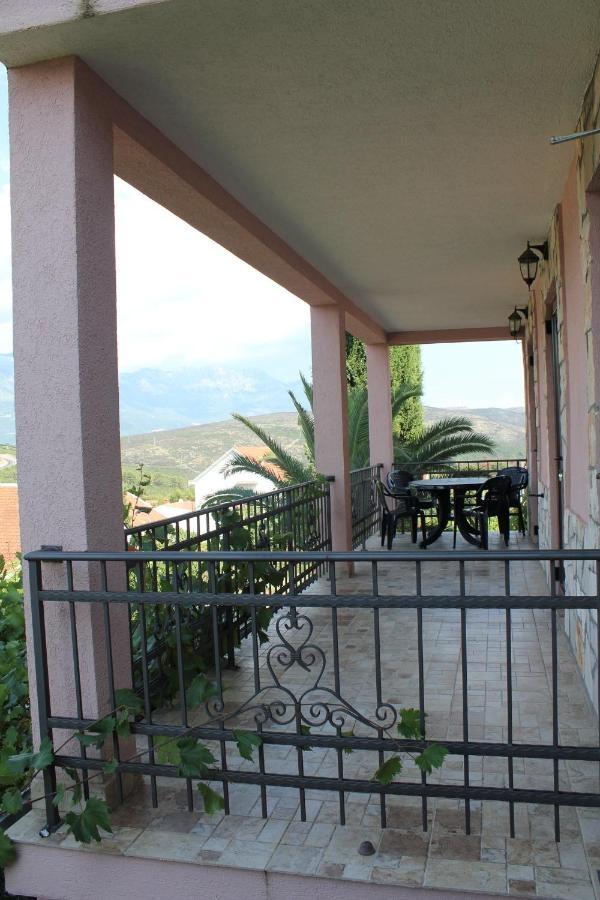 Villa Malina New Τίβατ Εξωτερικό φωτογραφία