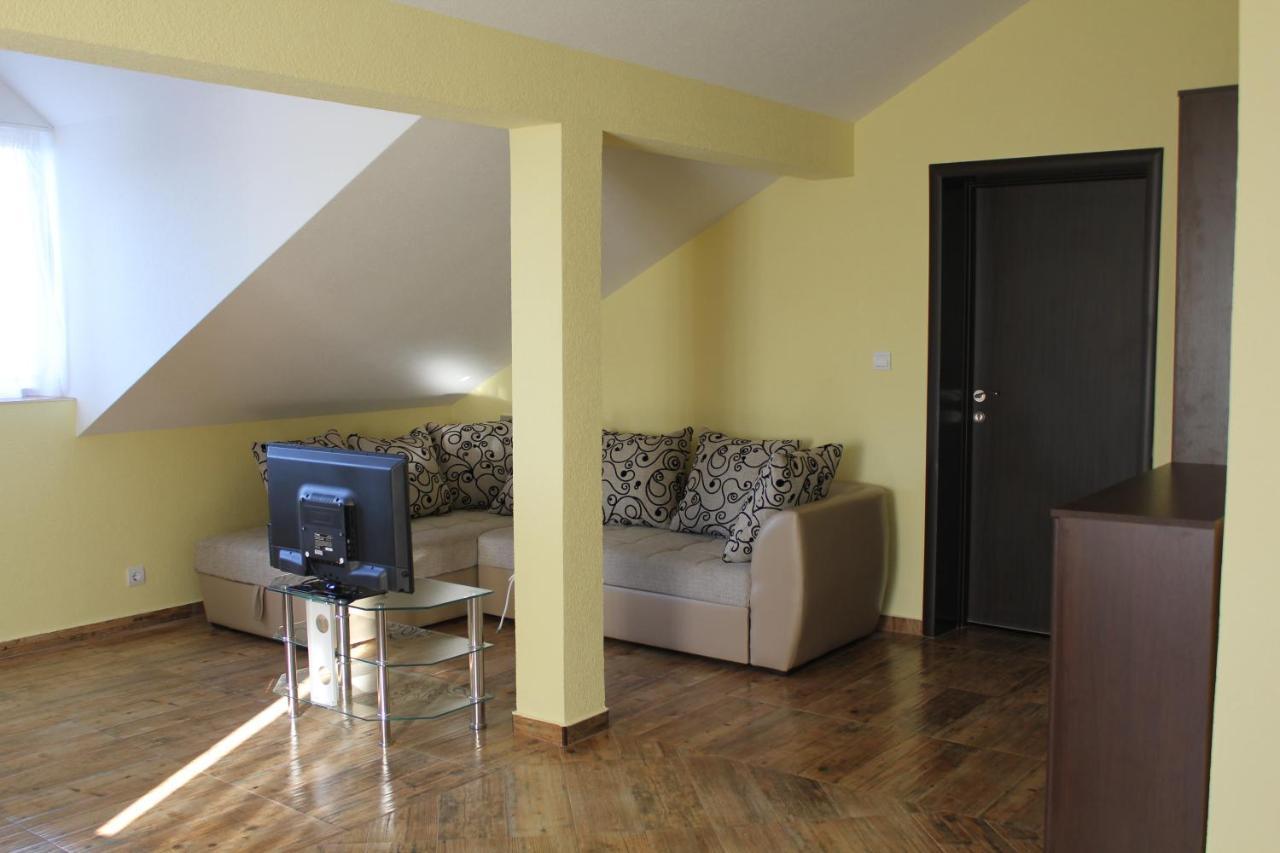 Villa Malina New Τίβατ Εξωτερικό φωτογραφία