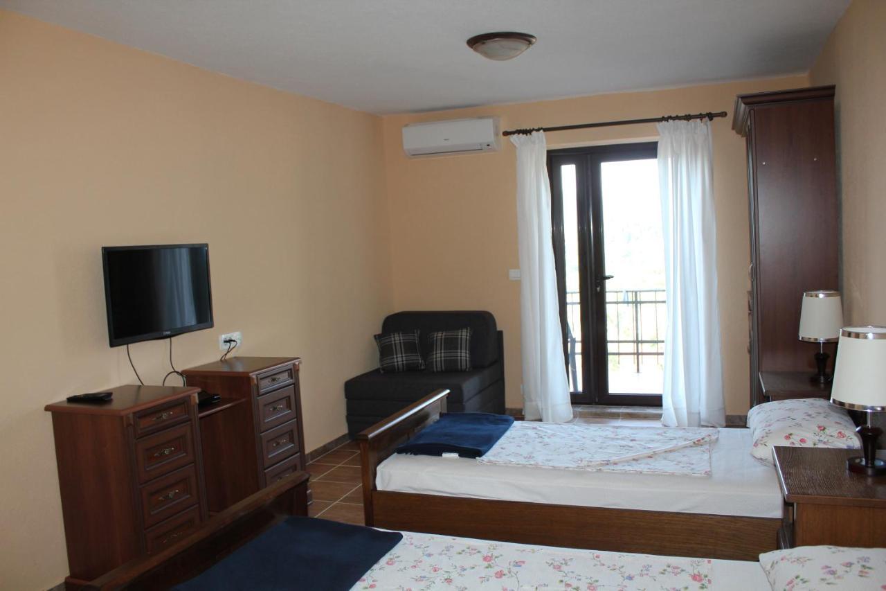 Villa Malina New Τίβατ Εξωτερικό φωτογραφία